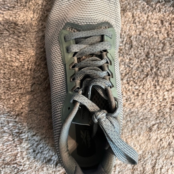 Reebok nano size 6.5 - Picture 2 of 4